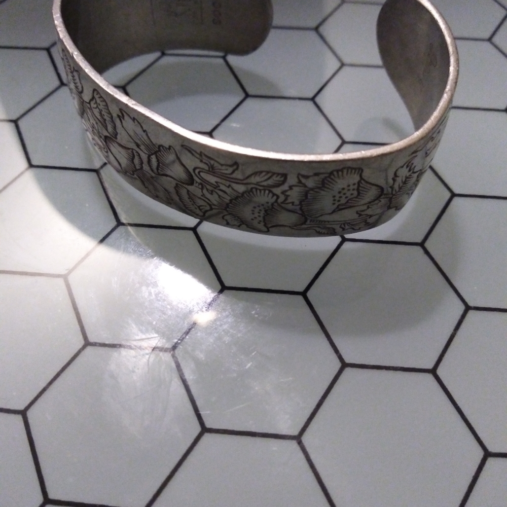 Bracelet - Picture 5 of 7